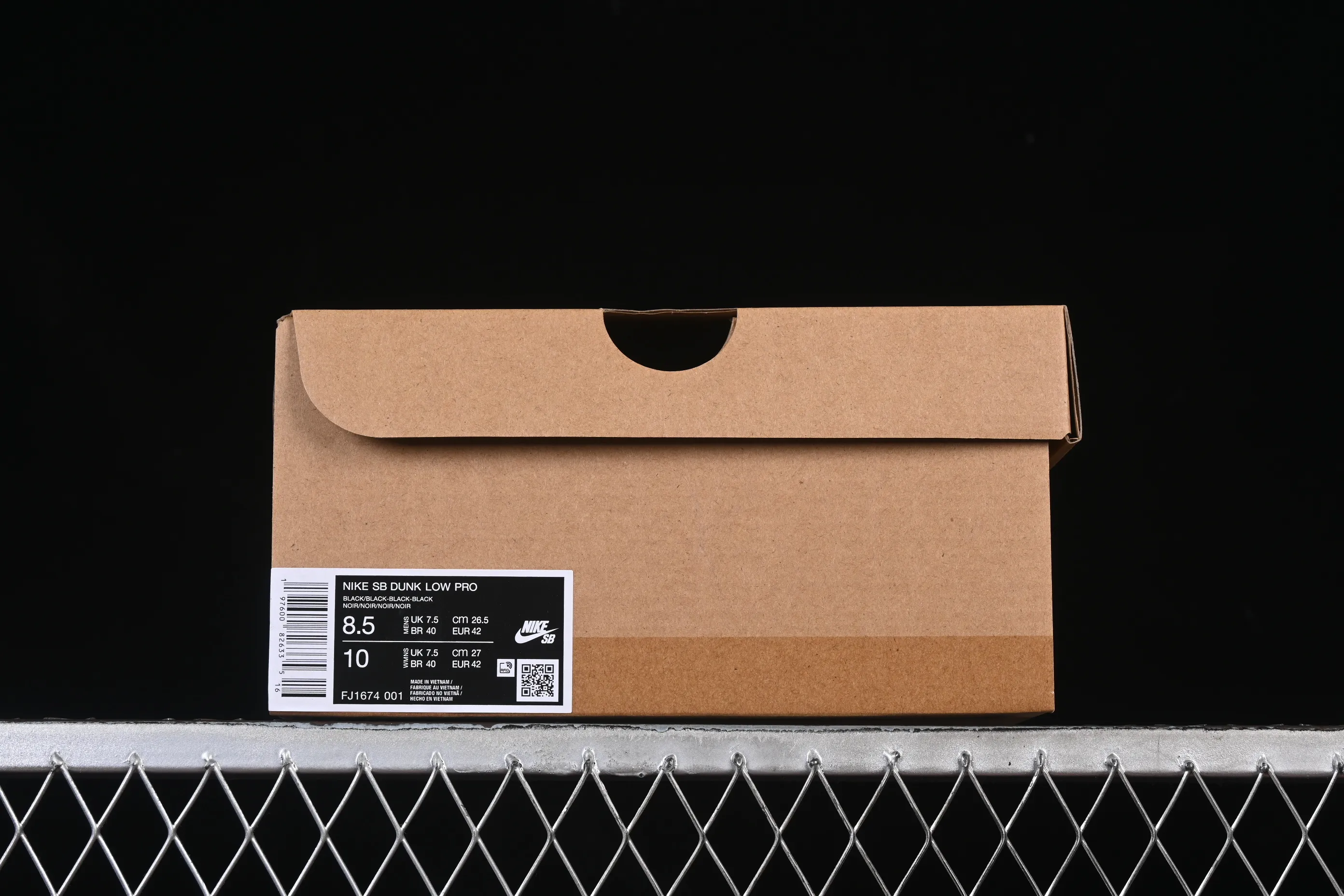 All categories Nk SB Dunk series Nk SB Dunk Low low-top sneakers Nike SB Dunk Low Pro ISO Black Warrior low-top casual skateboard shoes FJ1674-001
